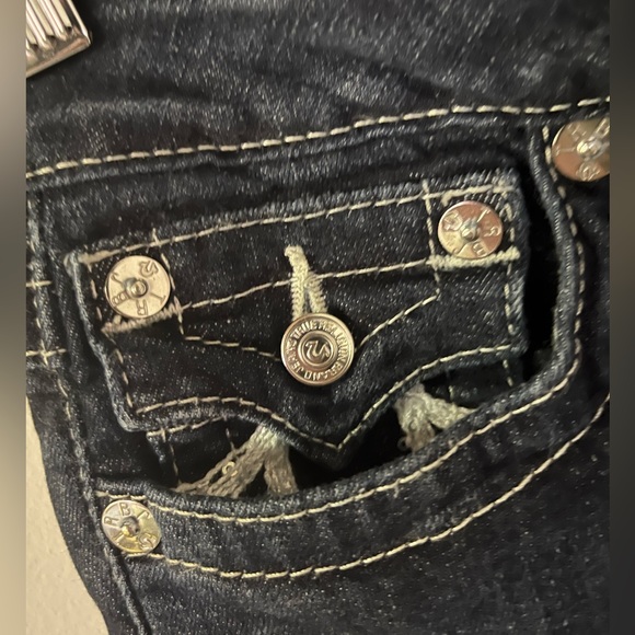 Ladies True Religion Jeans - Picture 7 of 8